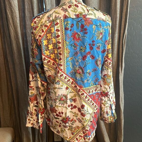 Calvin Klein button up blouse‎ - Picture 7 of 11